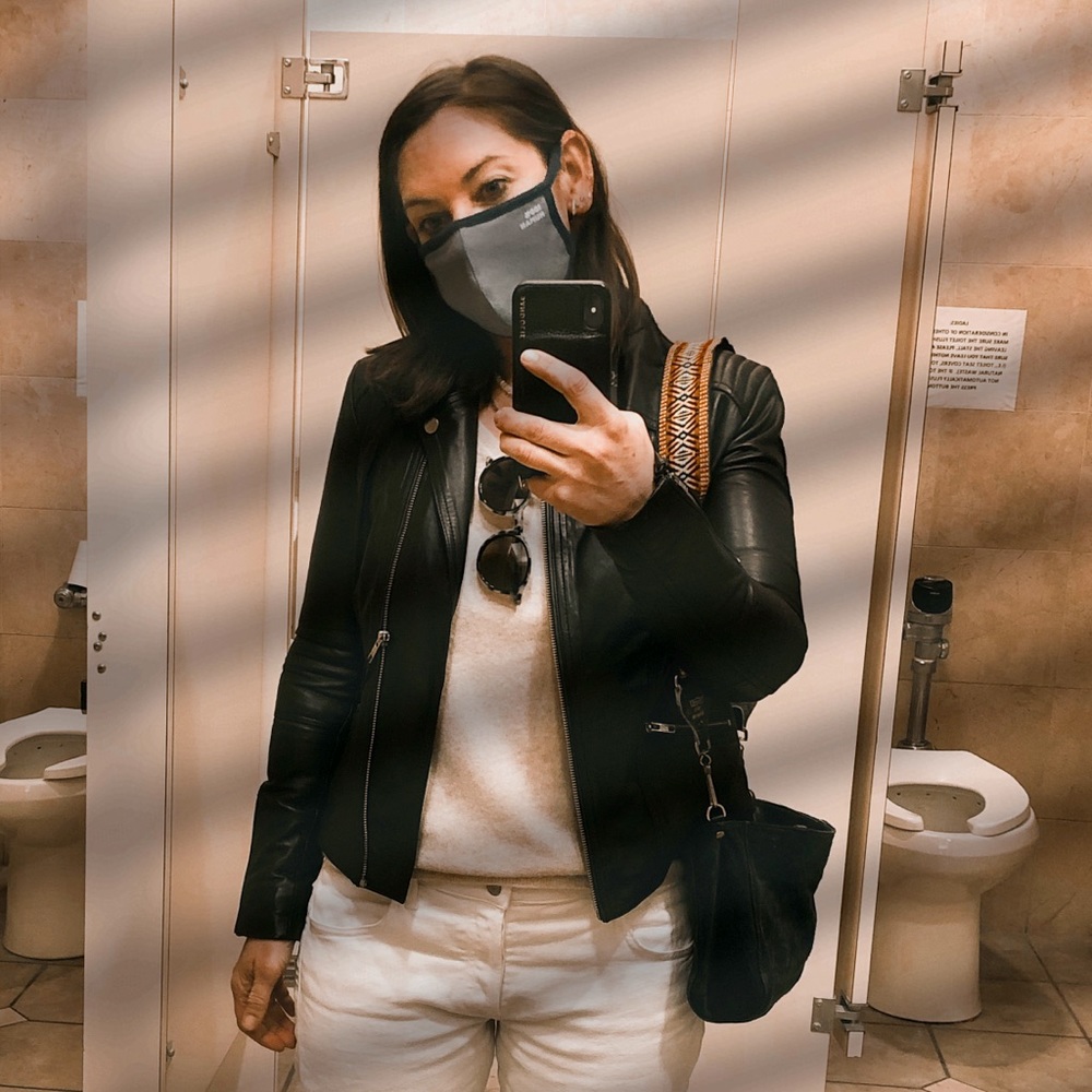 Meet your Posher, Maya